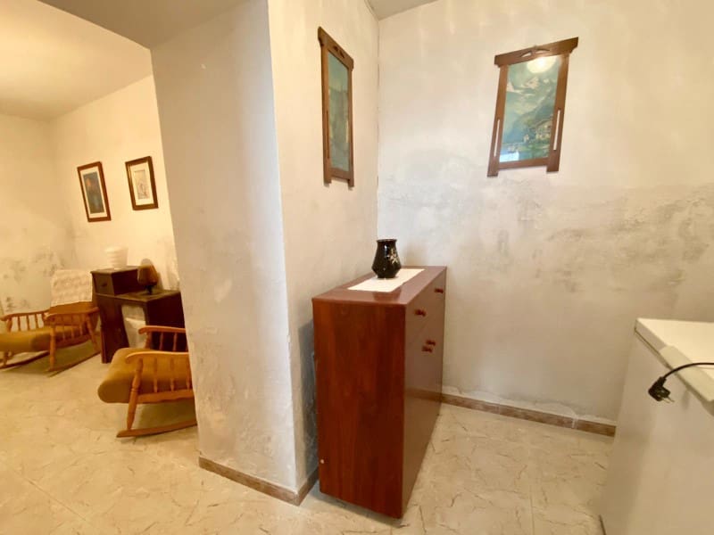 4 soveværelse Byhus til salg i Alhama de Granada med garage - € 89.000 (Ref: 6569542)