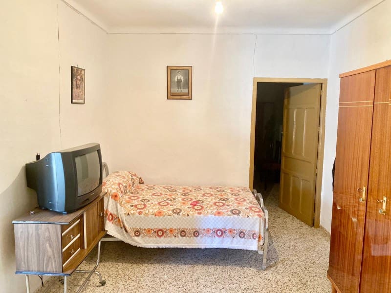 4 soveværelse Byhus til salg i Alhama de Granada med garage - € 89.000 (Ref: 6569542)