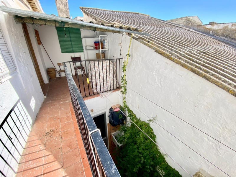 4 soveværelse Byhus til salg i Alhama de Granada med garage - € 89.000 (Ref: 6569542)