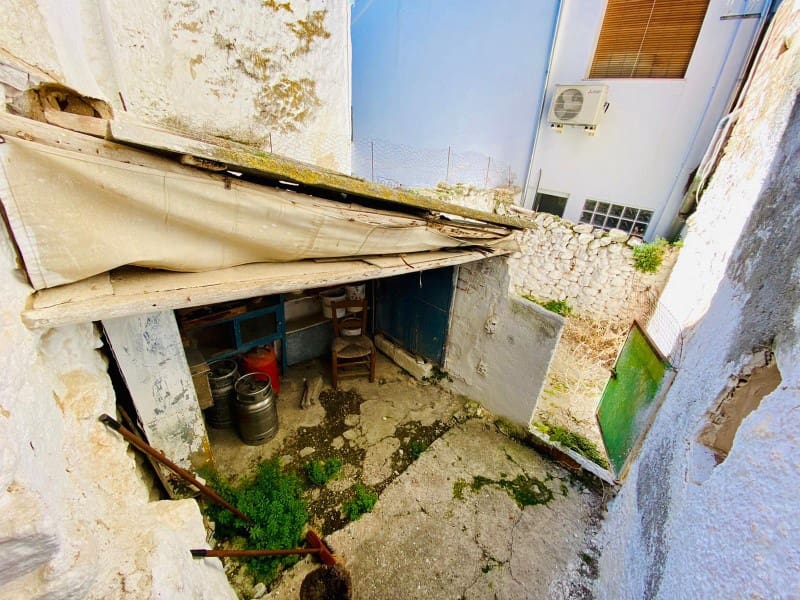 4 soveværelse Byhus til salg i Alhama de Granada med garage - € 89.000 (Ref: 6569542)