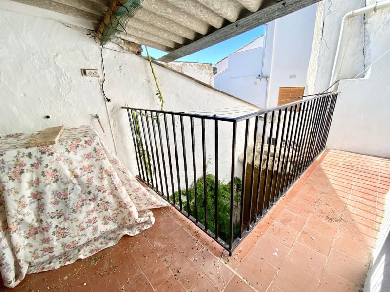 4 soveværelse Byhus til salg i Alhama de Granada med garage - € 89.000 (Ref: 6569542)