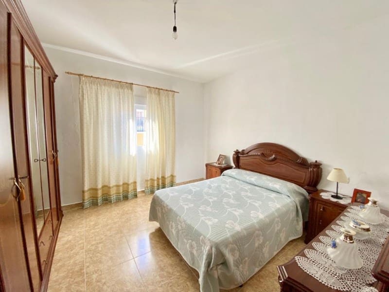 4 chambre Maison de Ville à vendre à Jayena - 60 000 € (Ref: 6701021)