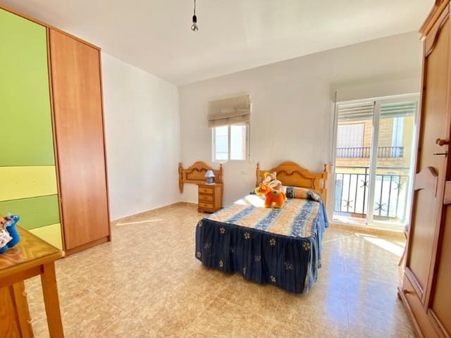 4 sovrum Hus till salu i Jayena - 60 000 € (Ref: 6701021)