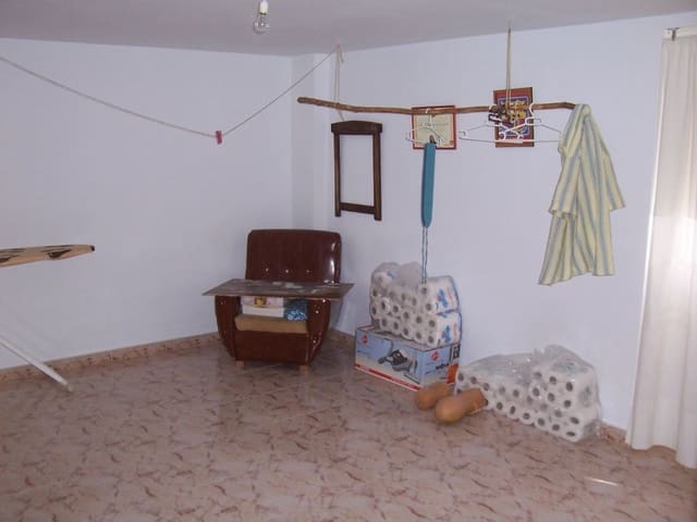 4 soveværelse Byhus til salg i Arenas del Rey - € 99.000 (Ref: 679289)