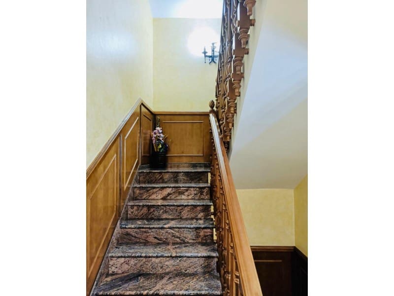 4 soveværelse Byhus til salg i Huetor Tajar med swimmingpool garage - € 295.000 (Ref: 6917579)