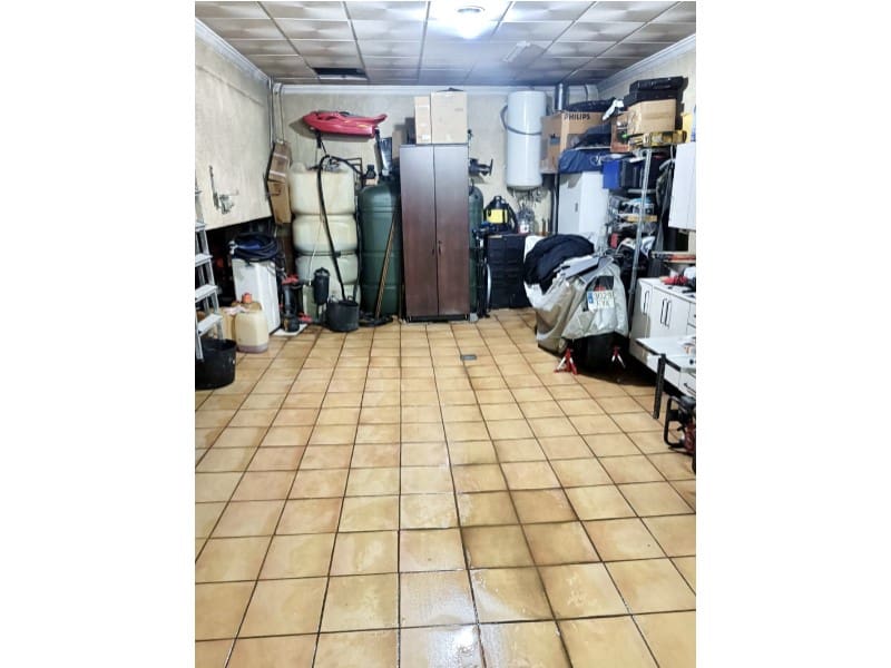 4 soveværelse Byhus til salg i Huetor Tajar med swimmingpool garage - € 295.000 (Ref: 6917579)