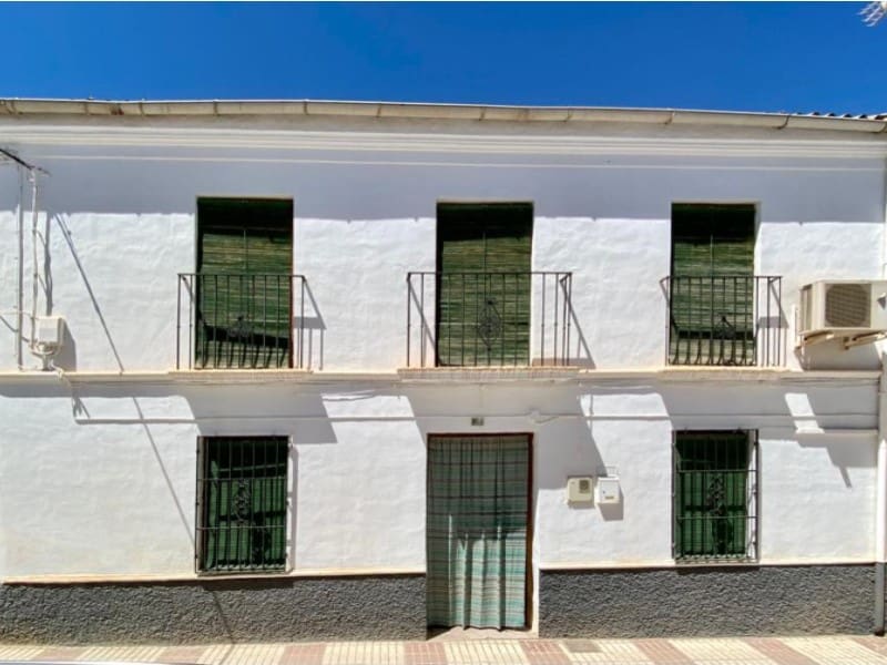 6 soveværelse Byhus til salg i Cacin med garage - € 90.000 (Ref: 6950925)