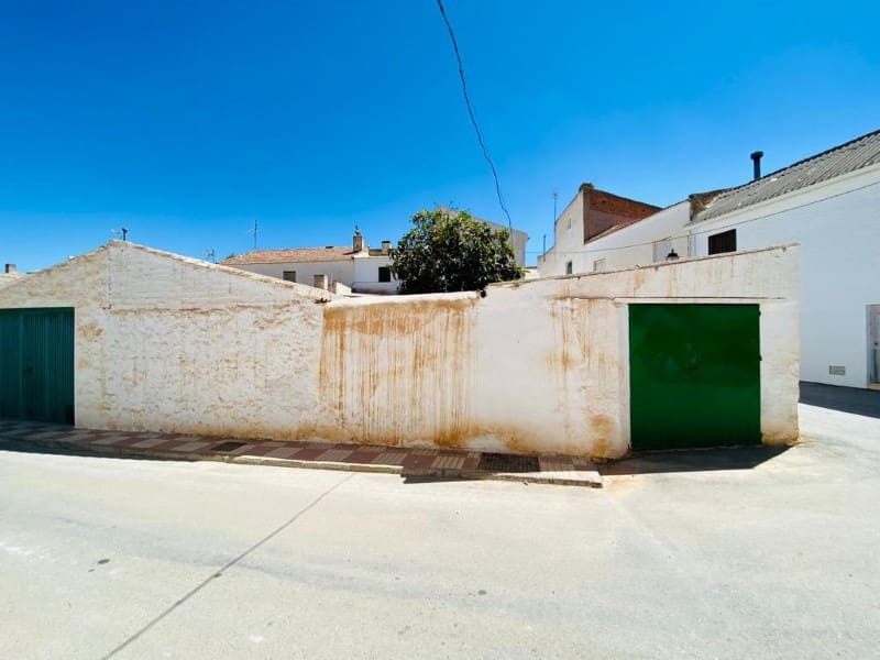 6 soveværelse Byhus til salg i Cacin med garage - € 90.000 (Ref: 6950925)