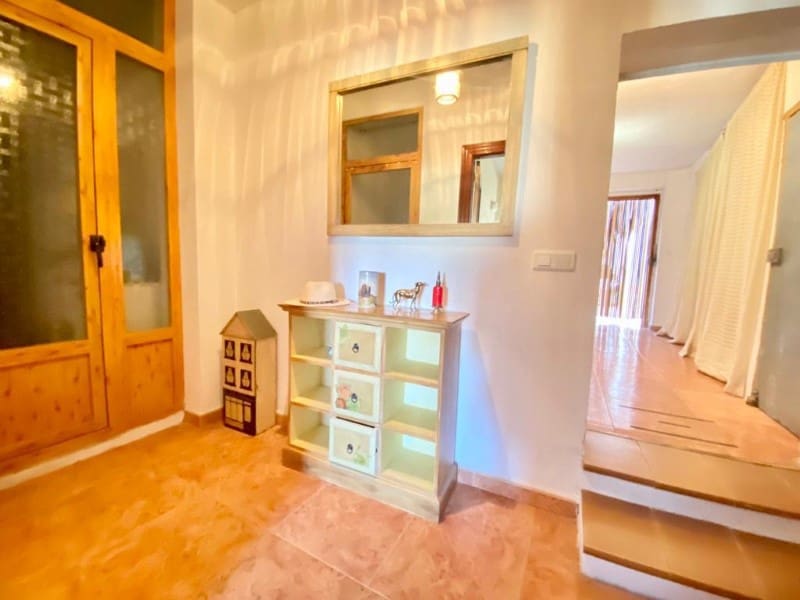 5 bedroom Townhouse for sale in Alhama de Granada - € 99,000 (Ref: 7037697)