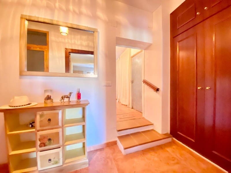 5 bedroom Townhouse for sale in Alhama de Granada - € 99,000 (Ref: 7037697)