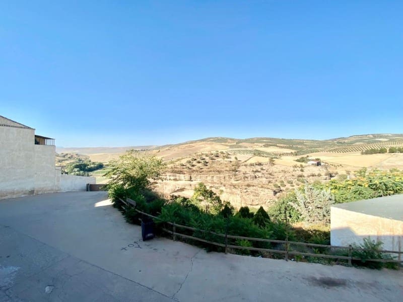 5 bedroom Townhouse for sale in Alhama de Granada - € 99,000 (Ref: 7037697)