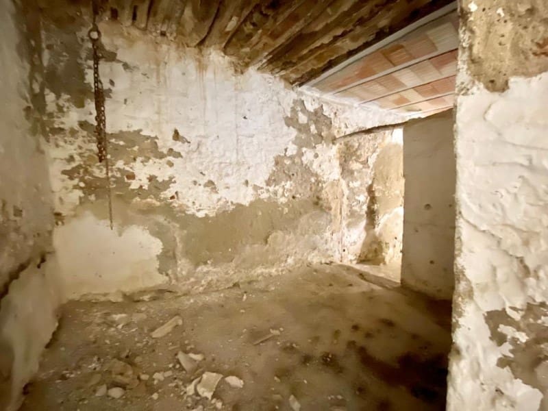 6 soveværelse Byhus til salg i Alhama de Granada - € 85.000 (Ref: 7078783)