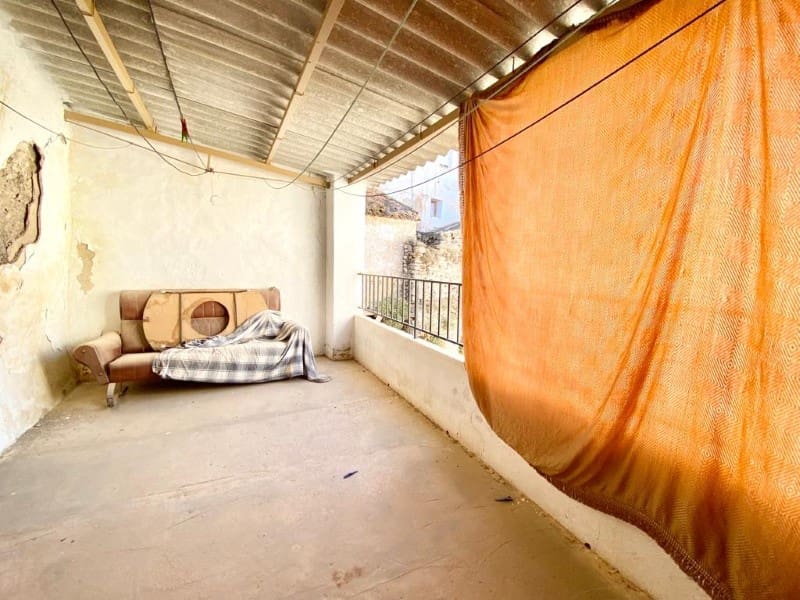 6 soveværelse Byhus til salg i Alhama de Granada - € 85.000 (Ref: 7078783)