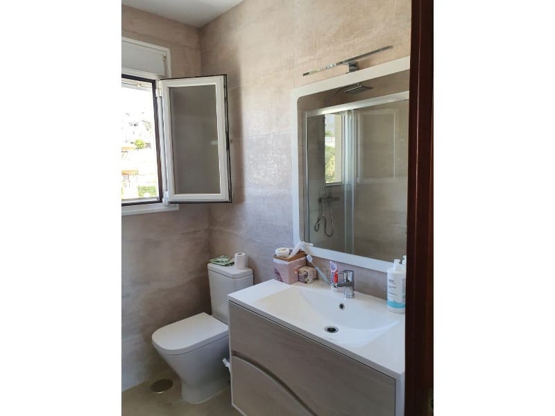 3 soveværelse Villa til salg i Torre del Mar med swimmingpool garage - € 630.000 (Ref: 7078784)