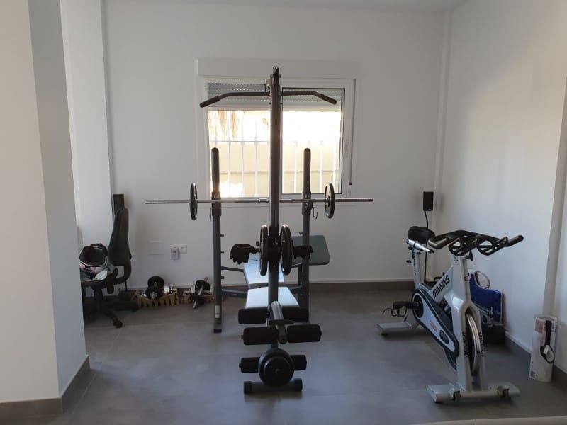 3 soveværelse Villa til salg i Torre del Mar med swimmingpool garage - € 630.000 (Ref: 7078784)