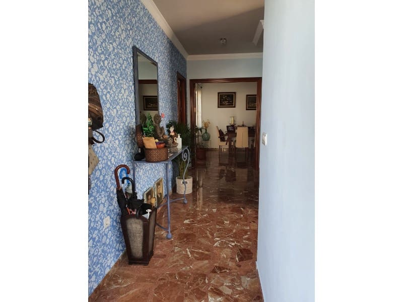 3 soveværelse Villa til salg i Torre del Mar med swimmingpool garage - € 630.000 (Ref: 7078784)