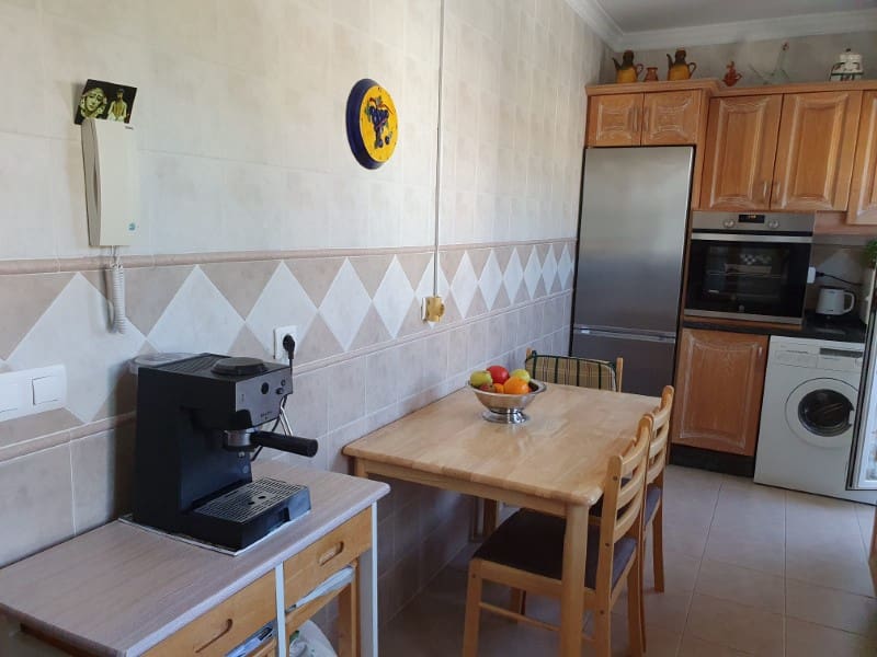 3 soveværelse Villa til salg i Torre del Mar med swimmingpool garage - € 630.000 (Ref: 7078784)