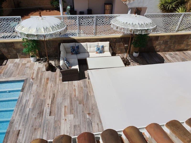 3 soveværelse Villa til salg i Torre del Mar med swimmingpool garage - € 630.000 (Ref: 7078784)