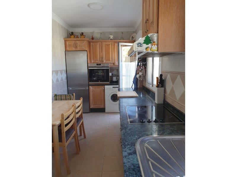 3 soveværelse Villa til salg i Torre del Mar med swimmingpool garage - € 630.000 (Ref: 7078784)