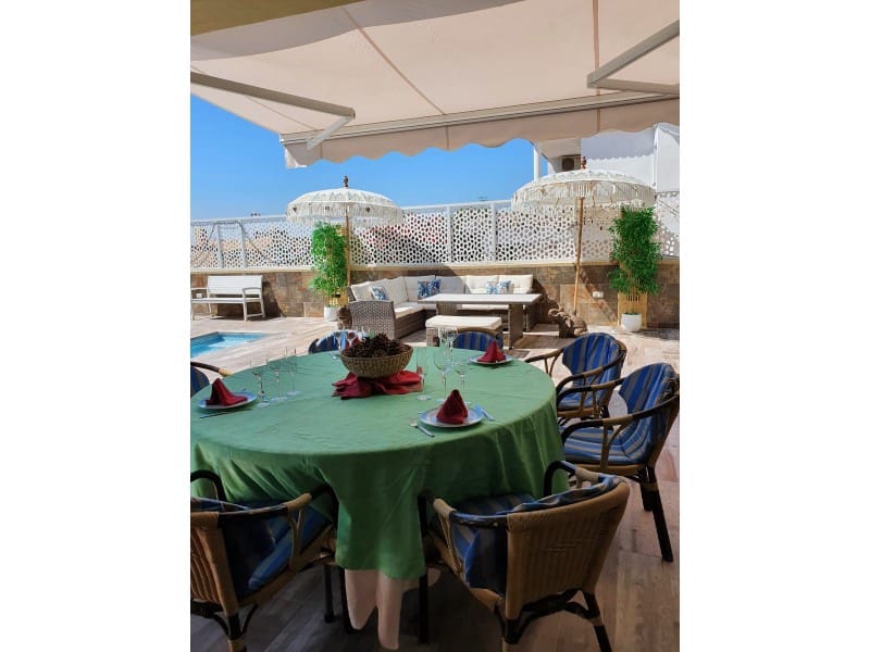 3 soveværelse Villa til salg i Torre del Mar med swimmingpool garage - € 630.000 (Ref: 7078784)