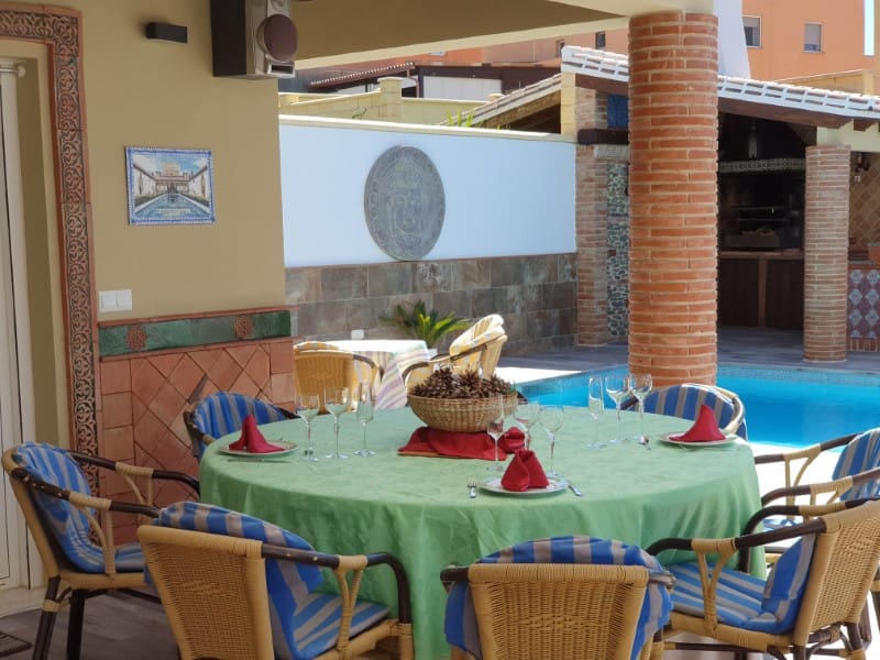 3 soveværelse Villa til salg i Torre del Mar med swimmingpool garage - € 630.000 (Ref: 7078784)