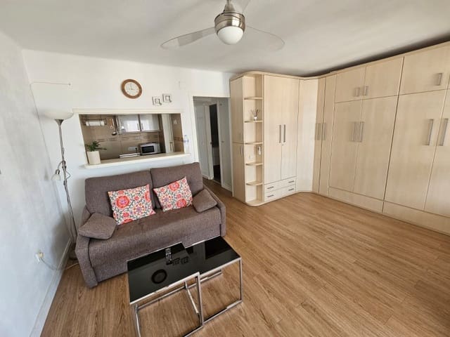 Leilighet til leie i Centro Internacional, Torrox - € 530 (Ref: 7225777)