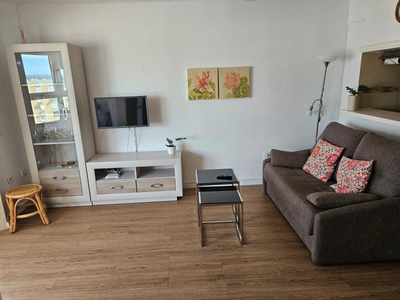 Flat for rent in Torrox-Costa - € 530 (Ref: 7225777)