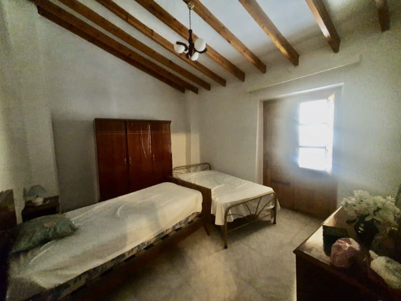 5 sypialnia Dom na sprzedaż w Velez-Malaga - 225 000 € (Ref: 7394008)