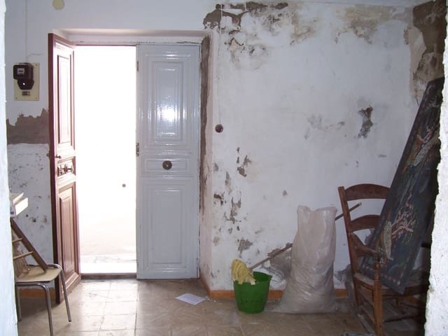 3 chambre Maison de Ville à vendre à Espejo - 36 000 € (Ref: 742962)