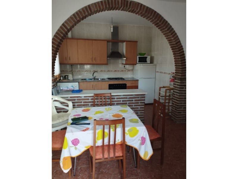 2 makuuhuone Maalaistalo myytävänä paikassa Alcaucin mukana uima-altaan 
autotalli - 250 000 € (Ref: 7703091)