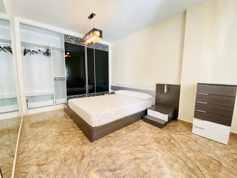 4 soveværelse Lejlighed til salg i Alhama de Granada med garage - € 110.000 (Ref: 7784209)