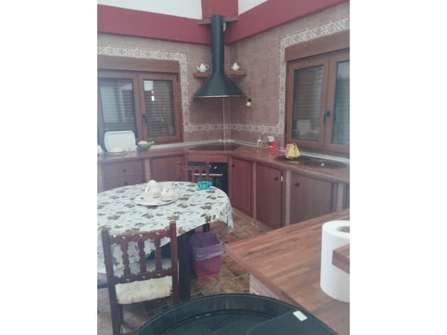 4 sovrum Finca/Hus på landet till salu i Espino, Alcaucín med garage - 250 000 € (Ref: 7842410)