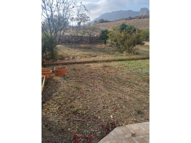 4 soveværelse Finca/Landehus til salg i Alcaucin med garage - € 250.000 (Ref: 7842410)