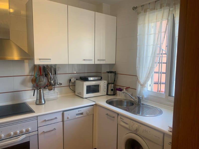 3 sypialnia Willa na sprzedaż w Torrox Park z basenem - 330 000 € (Ref: 7894837)