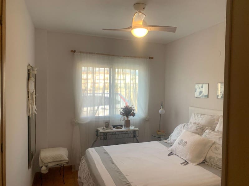 3 sypialnia Willa na sprzedaż w Torrox Park z basenem - 330 000 € (Ref: 7894837)