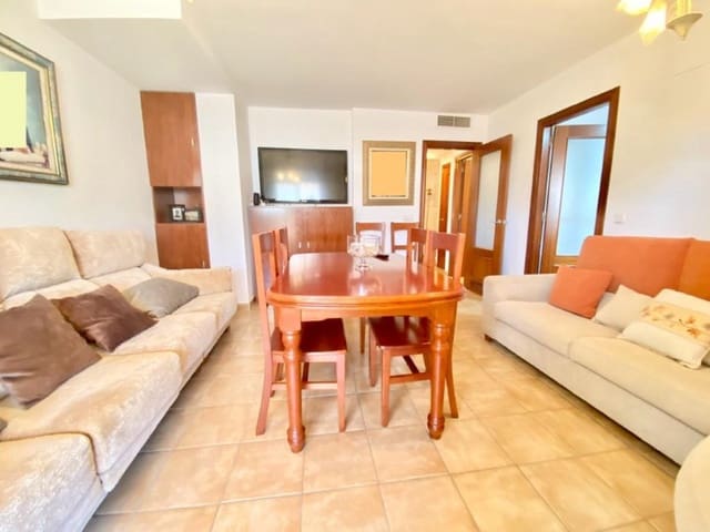 3 soverom Leilighet til leie i Mezquitilla, Vélez-Málaga med garasje - € 850 (Ref: 7982508)