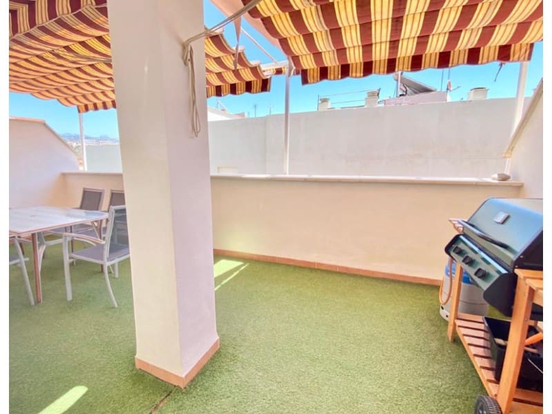 3 camera da letto Appartamento da affittare in Mezquitilla con garage - 850 € (Rif: 7982508)