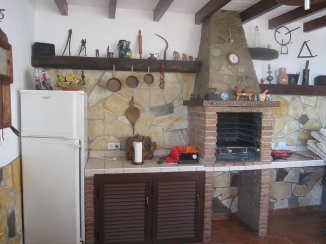 3 camera da letto Villa da affitare come casa vacanza in Centro, Nerja con piscina - 1.500 € (Rif: 8044901)