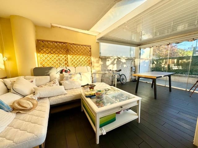 3 soverom Leilighet til leie i Caleta de Vélez, Vélez-Málaga med svømmebasseng - € 1 250 (Ref: 8120295)