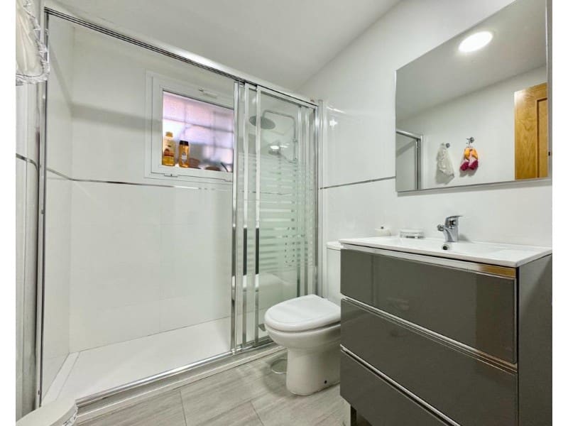 3 sypialnia Mieszkanie do wynajęcia w Caleta de Velez z basenem - 1 250 € (Ref: 8120295)