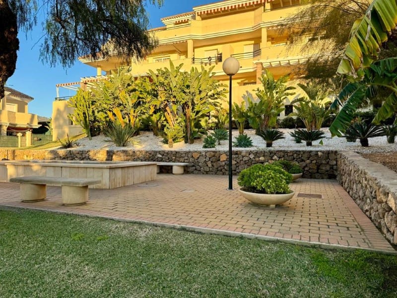 3 sypialnia Mieszkanie do wynajęcia w Caleta de Velez z basenem - 1 250 € (Ref: 8120295)