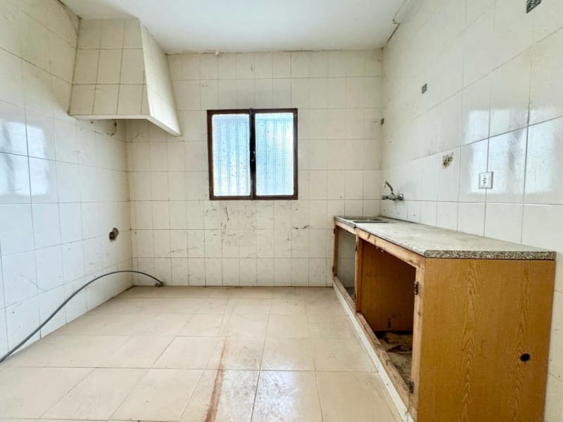 2 soveværelse Byhus til salg i Cacin - € 49.500 (Ref: 8173255)