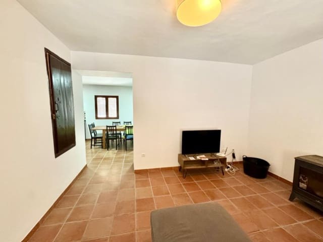 4 sovrum Hus till salu i Alhama de Granada med garage - 175 000 € (Ref: 8347904)