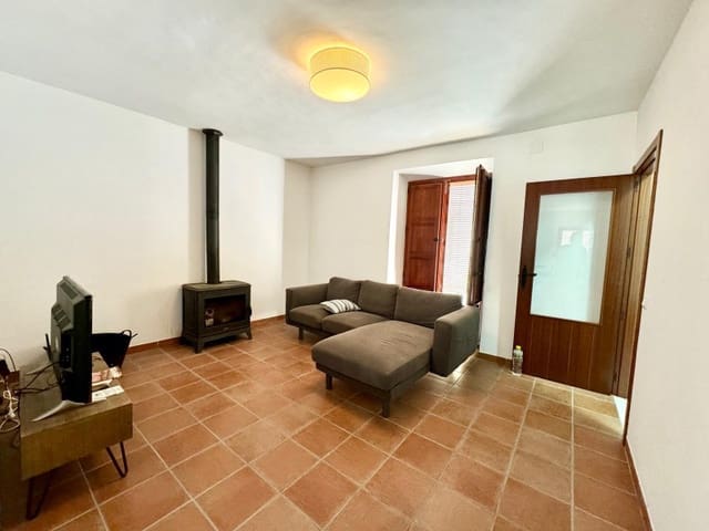 4 sovrum Hus till salu i Alhama de Granada med garage - 175 000 € (Ref: 8347904)