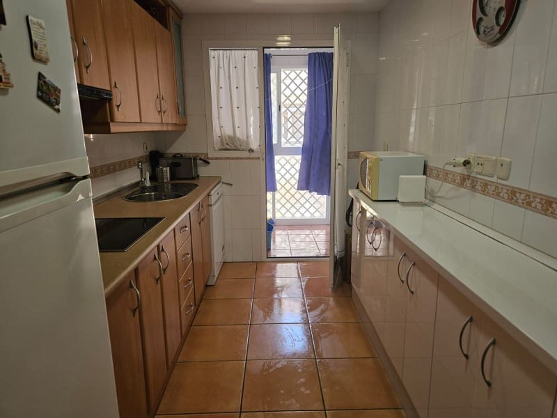 3 sovrum Lägenhet att hyra i Torrox-Costa med pool garage - 900 € (Ref: 8359649)