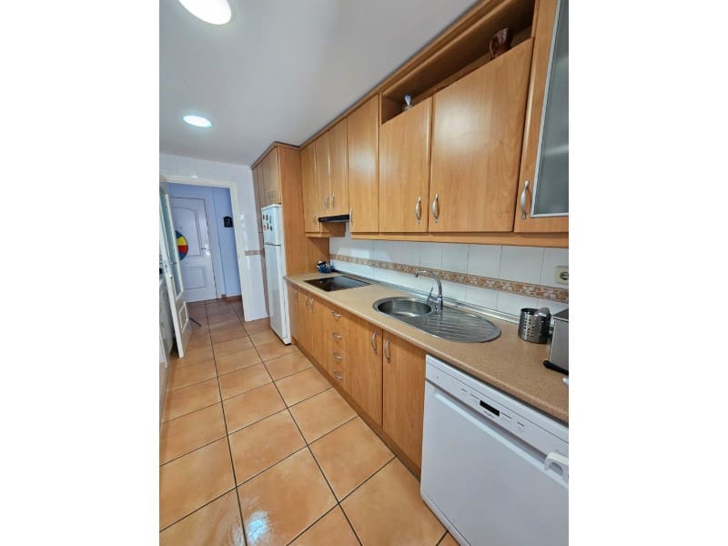 3 sovrum Lägenhet att hyra i Torrox-Costa med pool garage - 900 € (Ref: 8359649)