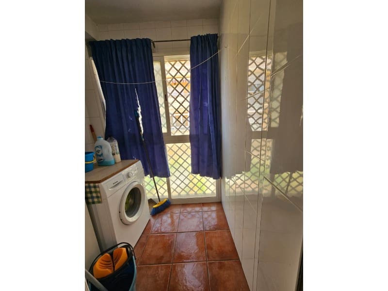 3 sovrum Lägenhet att hyra i Torrox-Costa med pool garage - 900 € (Ref: 8359649)