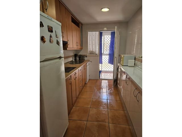 3 soveværelse Lejlighed til leje i Urbanización Santa Rosa, Torrox med swimmingpool garage - € 900 (Ref: 8359649)