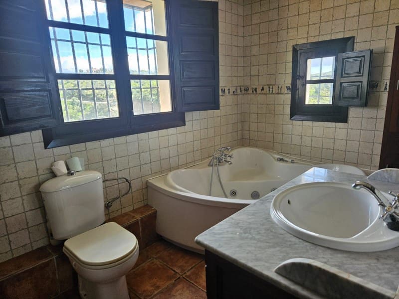 3 sypialnia Finka/Dom wiejski na sprzedaż w Riogordo - 345 000 € (Ref: 8359650)