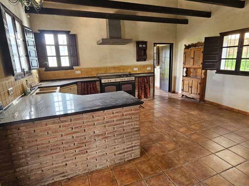 3 sypialnia Finka/Dom wiejski na sprzedaż w Riogordo - 345 000 € (Ref: 8359650)